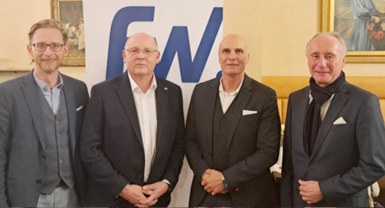 Volles Haus beim Wirtschaftsstammtisch mit Reinhard Langthaler, Landesobmann der freiheitlichen Wirtschaft; Konkrete Projekte in Baden.